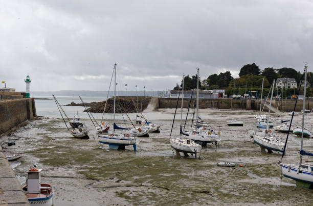 istock saint quay portrieux 2185006893
