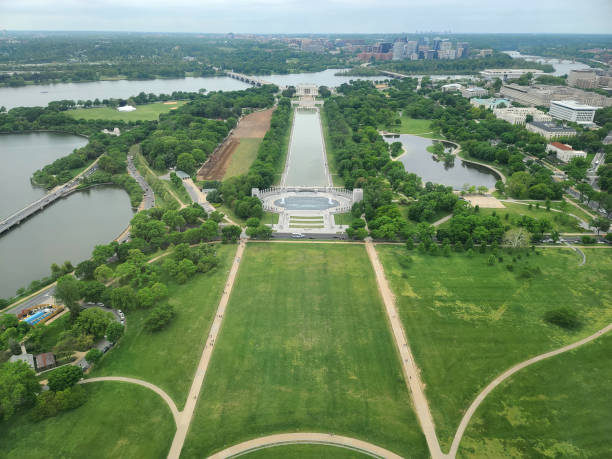 istock Lincoln Memorial Aerial in Washington DC 2185015616