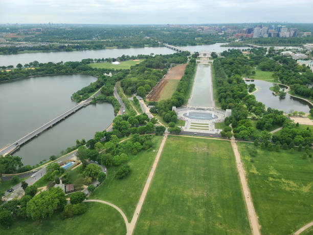 istock Lincoln Memorial Aerial in Washington DC 2185015622