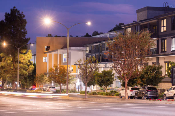 istock Downtown Rolling Hills Estates, California at night 2185018752