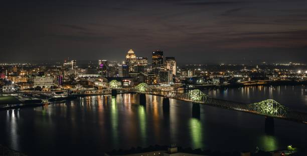 istock Louisville, Kentucky 2185020542