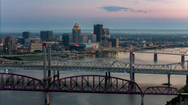 istock Louisville, Kentucky 2185020562