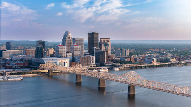 istock Louisville, Kentucky 2185020567