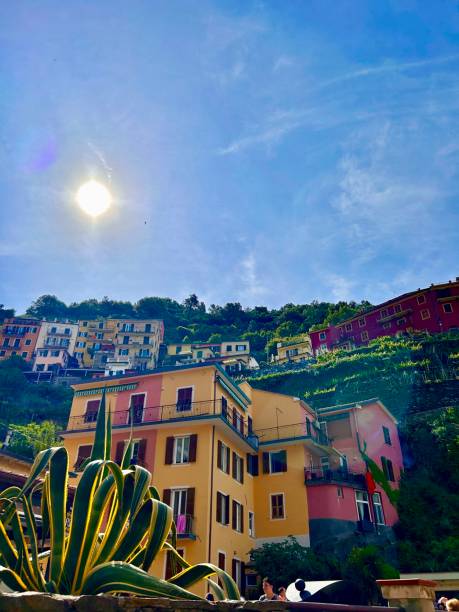 istock Cinque terre village 2185046889