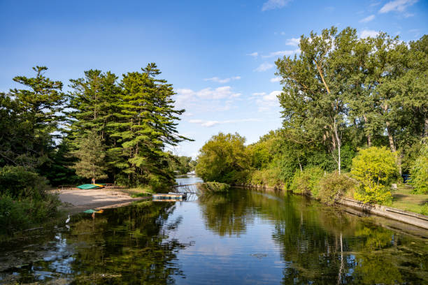 istock Landscape view of the Toronto Islands. 2185052932
