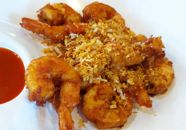 istock Crispy Fried Shrimps with Garlic 2185081300