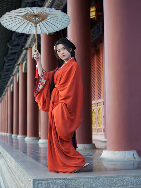 istock Female tourists experiencing Chinese Hanfu 2185111028