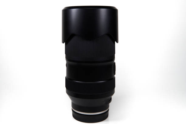 istock Isolated telephoto lens over white background 2185146417