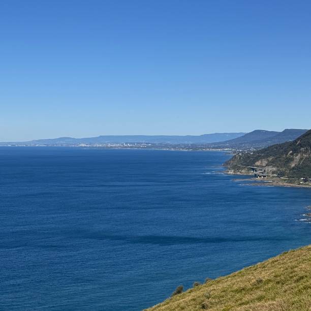 istock Australian Coastline Horizon Blue Ocean 2185149199