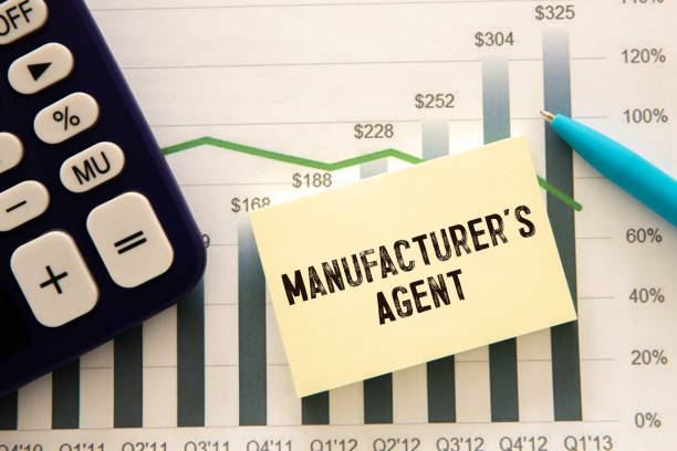 istock card and text Manufacturer's Agent 2185160554