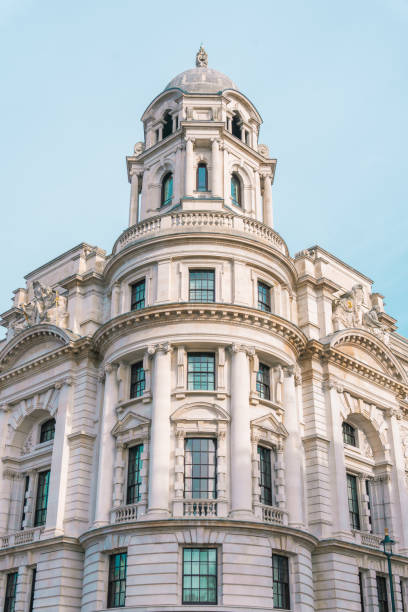 istock Antique building view in Whitehall, London 2185160592