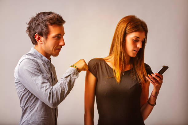 Phone captures attention, mans attempt unacknowledged