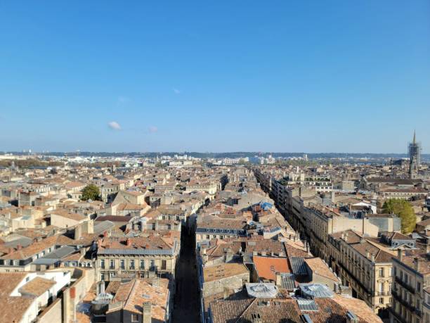 istock city of Bordeaux 2185227830