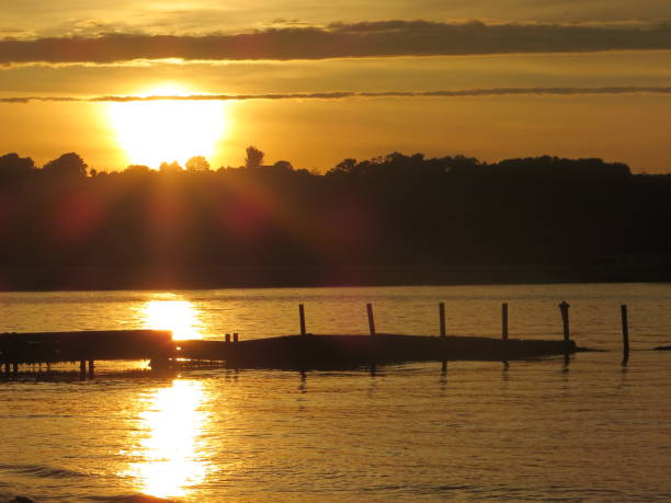 istock Sunset over the Isle of Wight 2185241897