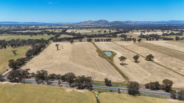istock Farmland in North East Victoria 2185341714