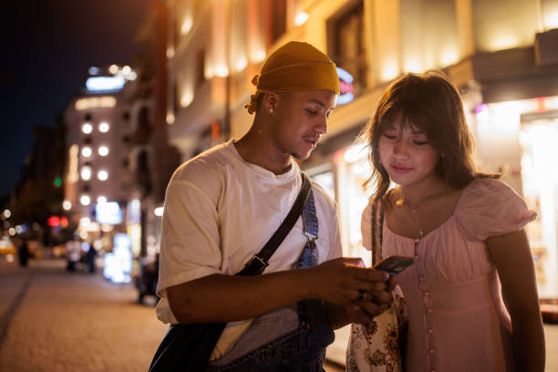 istock Man asking woman for directions in Istanbul 2185433681