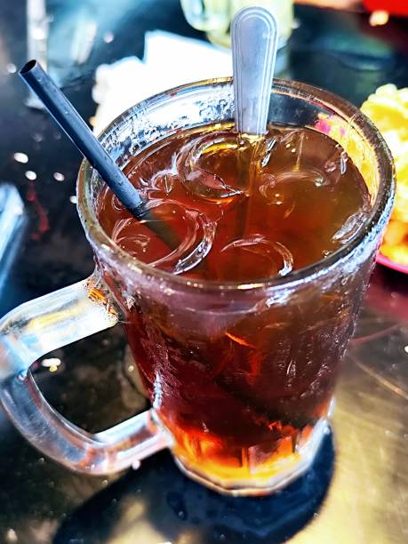 istock a glass of fresh iced tea 2185498940