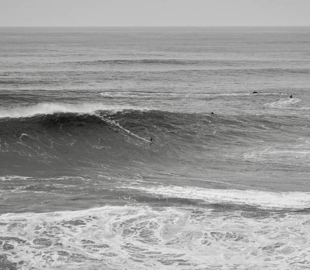 istock Surfing  The Nazare Wave 2185572078