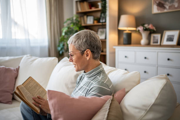 istock A futile world, the book is my escape 2185573084