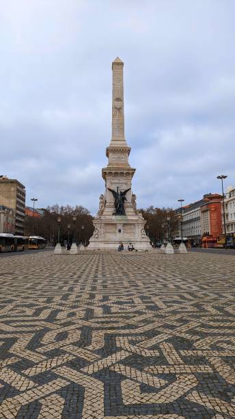 istock Monument to the Restorers, Lisbon, Portugal 2185573826
