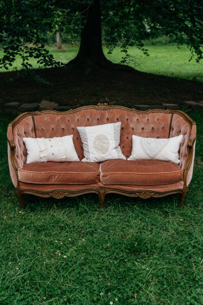 istock Vintage Velvet Sofa Wedding Lounge Setup 2185577984