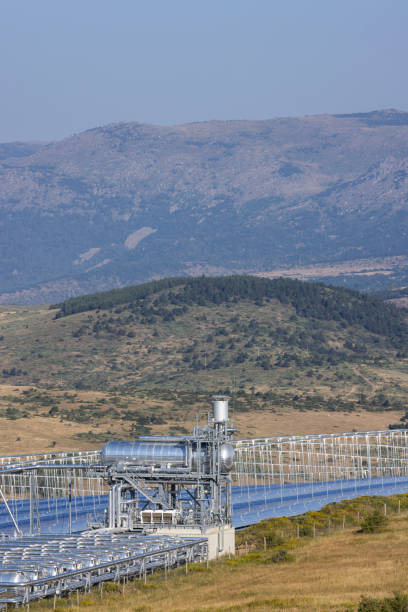 Fresnel-type thermodynamic concentration solar power plant in Llo, France