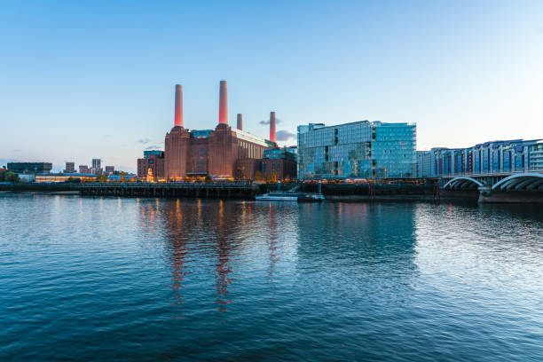 istock River Thames Battersea Power Station 2185585031