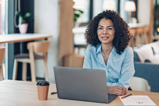 istock Businesswoman working in his office 2185635545