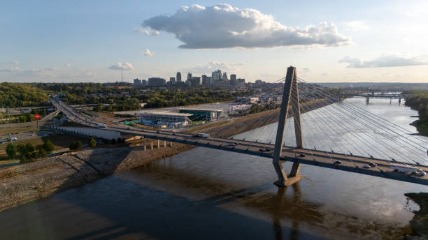 istock Christopher S. Bond Bridge Spanning the Missouri River 2185660798