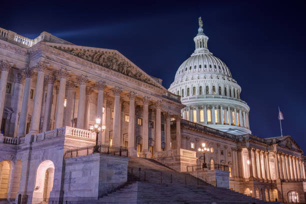 istock The famous illuminated United States Capitol 2185673761