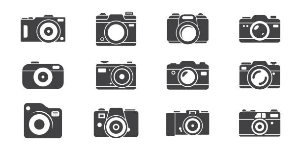иконка фотоаппарата выполнена в плоском стиле. фотоаппаратура векторная иллюстрация на изолированном фоне. профессиональная бизнес-конце - домашняя видеокамера stock illustrations