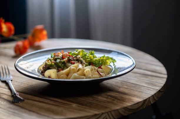 homemade wholegrain spaghetti