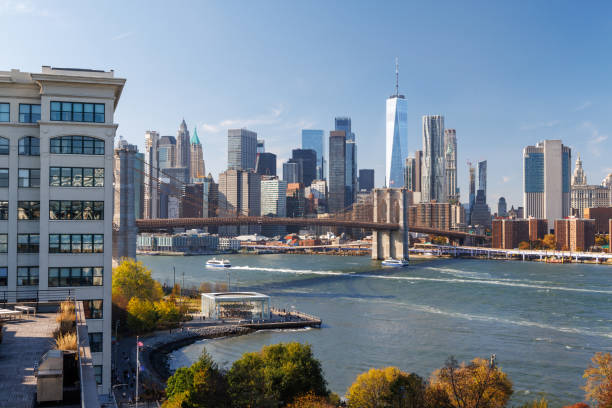 istock Iconic view of Brooklyn Bridge with Manhattan skyscrapers 2185706756