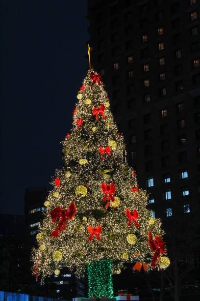 istock Christmas at the city 2185725387