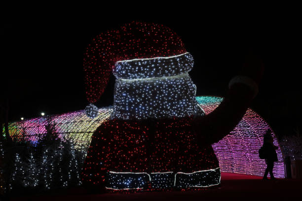 istock christmas pictures with lights presents 2185812046