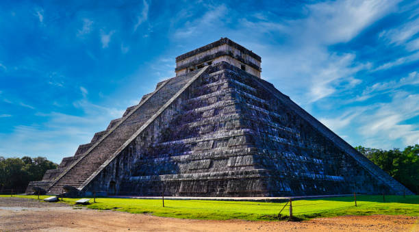 istock Pyramid of Kukulcan,El Castillo,Chichen Itza,Yucatan,Mexico 2185839065