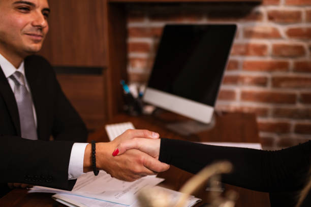 istock Lawyer reached an agreement with clients 2185870885