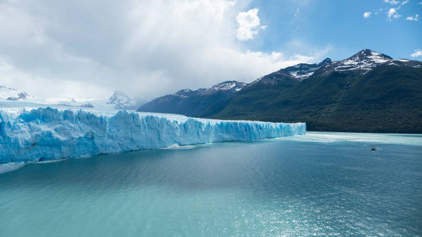 istock Glaciers in Patagonia 2185883125
