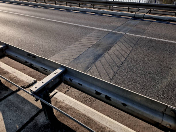 istock It prevents unwanted cracks and other defects in the construction. They are installed for floor, wall, ceiling and column structures. The expansion joint against thermal expansion never passes through 2185888263