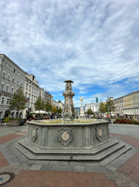 istock The city Linz 2185889623