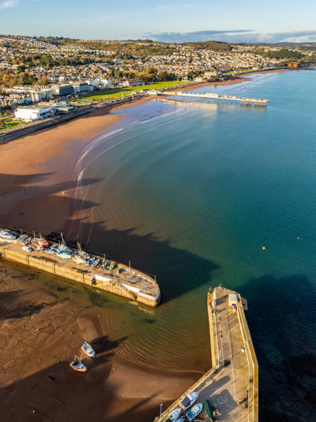 istock Paignton Harbour to Pier and beach 2185897087