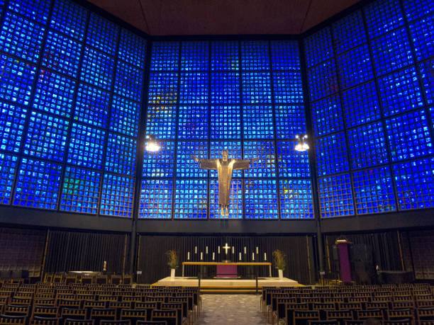 istock Kaiser Wilhelm Memorial Church 2185913948
