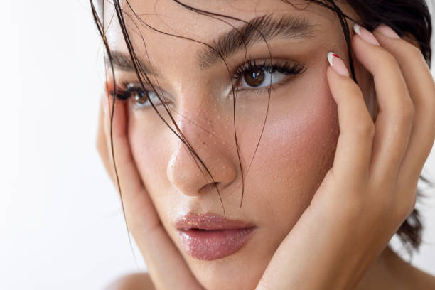 istock Beautiful woman wet makeup look 2186088271