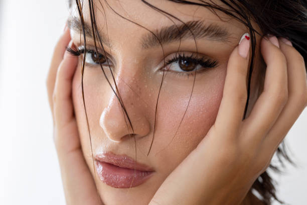 istock Beautiful woman wet makeup look 2186088501