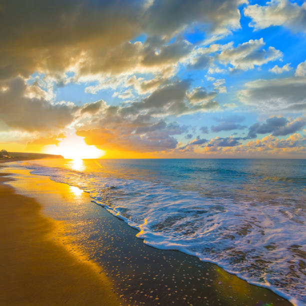 Nature landscape beautiful Light Sunset or sunrise over sea,Colorful clouds dramatic sky seascape,Amazing clouds in sunset sky background