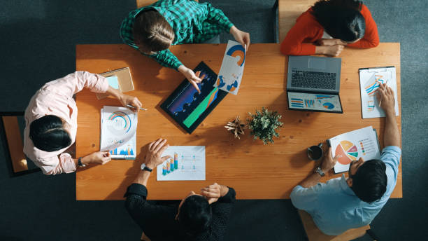 istock Top down view of smart business woman explain and present chart. Convocation. 2186153889