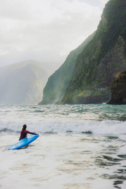 istock Surfing Time with Perfect Landsdcapes 2186181004