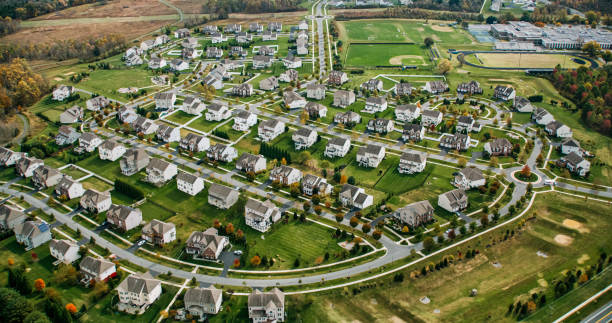istock Tract Housing in the Washington, D.C. Suburbs - Aerial 2186186592
