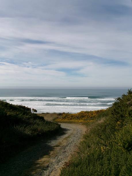 istock Edge of the Earth 2186313074