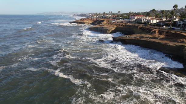 istock Scenic coastal view of cliffs and ocean waves. 2186335780